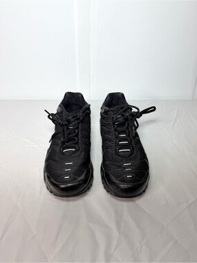 Nike Air Max Plus TN Triple Black Running Shoes Women’s Size 7.5